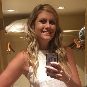 Meet your Posher, Haylee